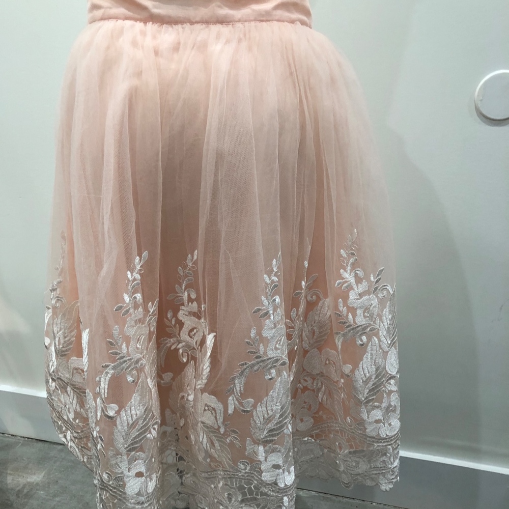Chi Chi London Premium Lace Midi Skirt - Pink - Picture 2 of 4